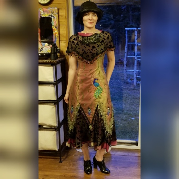 Meet Your Posher Odi'e - Picture 2 of 6